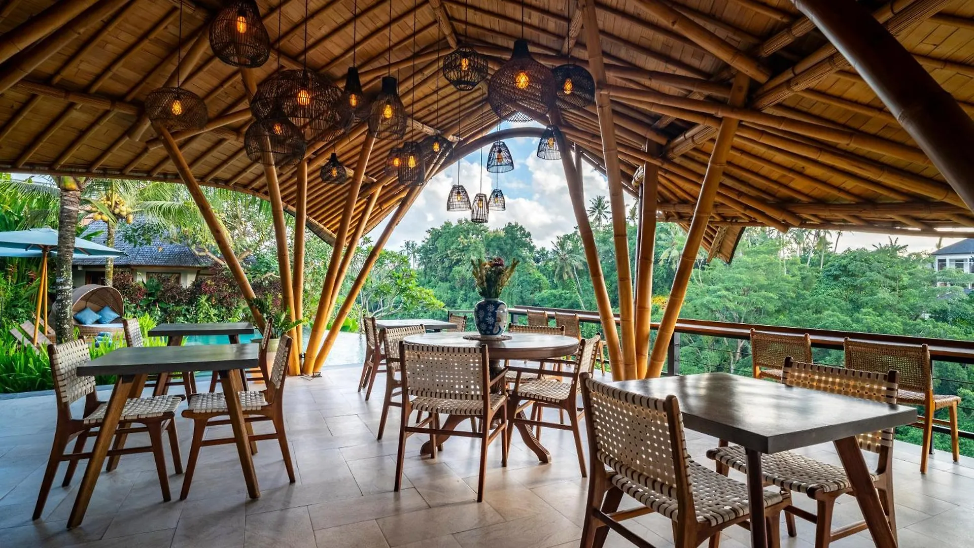 Курортный комплекс Kadewa Retreat Ubud - Adults Only